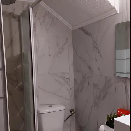 Διαμέρισμα Alexandra *