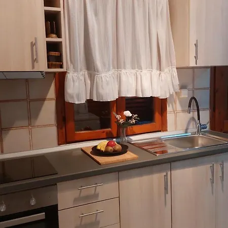 Alexandra Skála Foúrkas