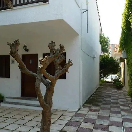 Alexandra * Skala Fourkas