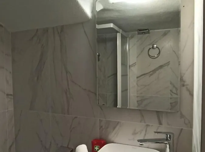 Alexandra Apartamento *